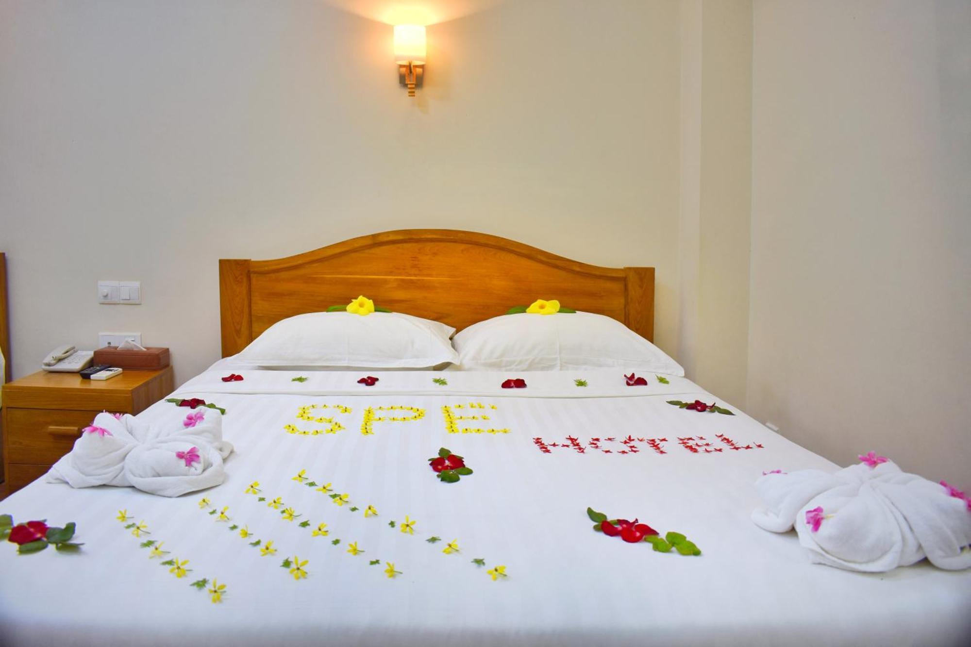 Shwe Poe Eain Hotel New Bagan Luaran gambar