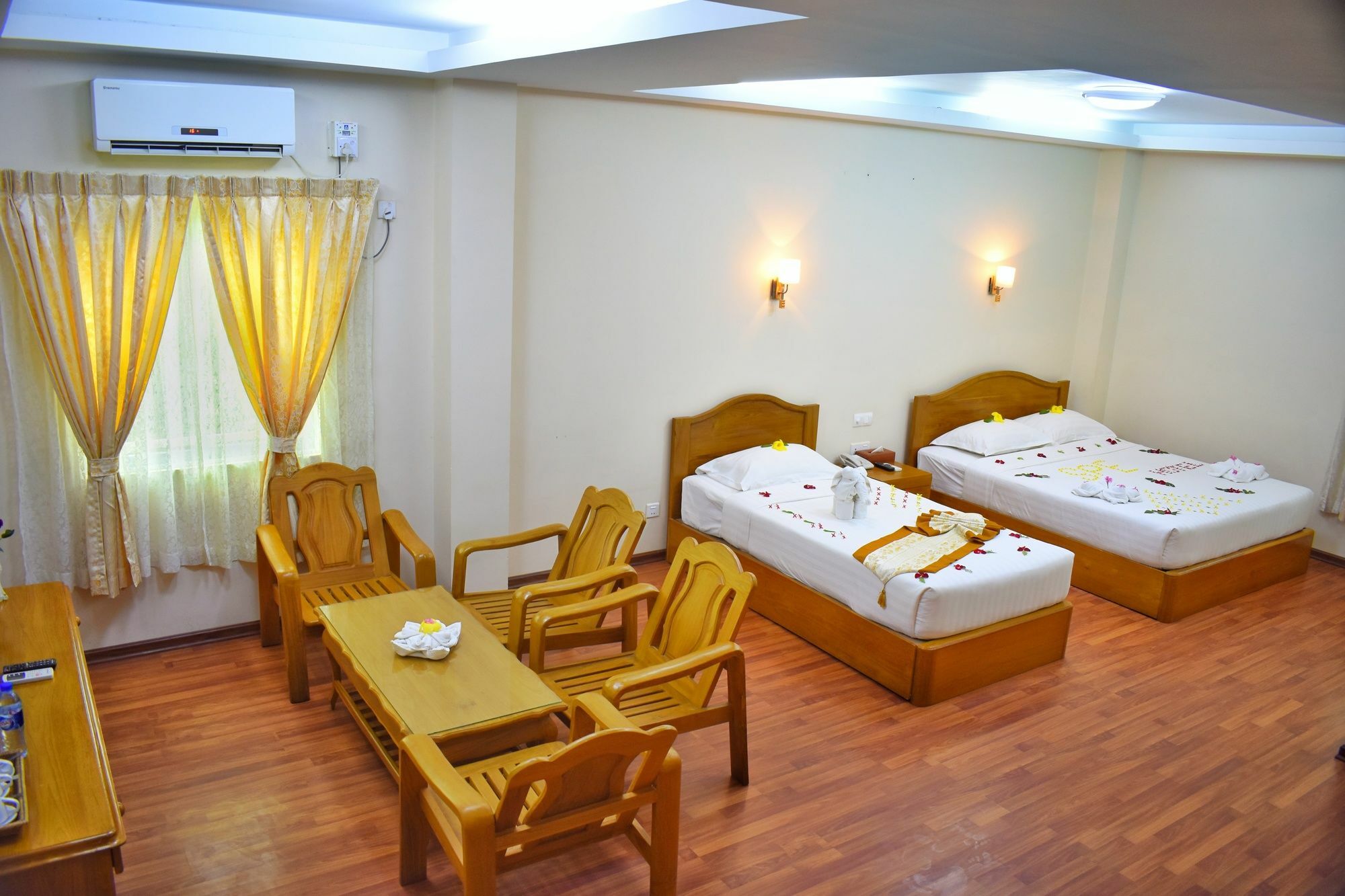 Shwe Poe Eain Hotel New Bagan Luaran gambar